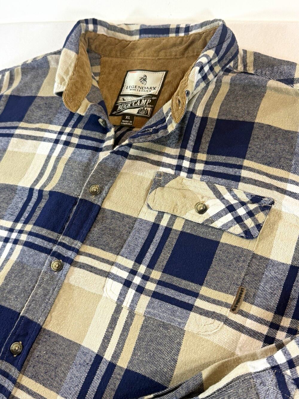 Legendary Whitetails Men’s XL Buck Camp Plaid Flannel